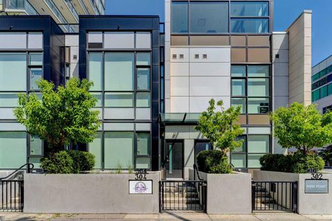 304 12 Avenue SW Calgary AB T2R 0H2