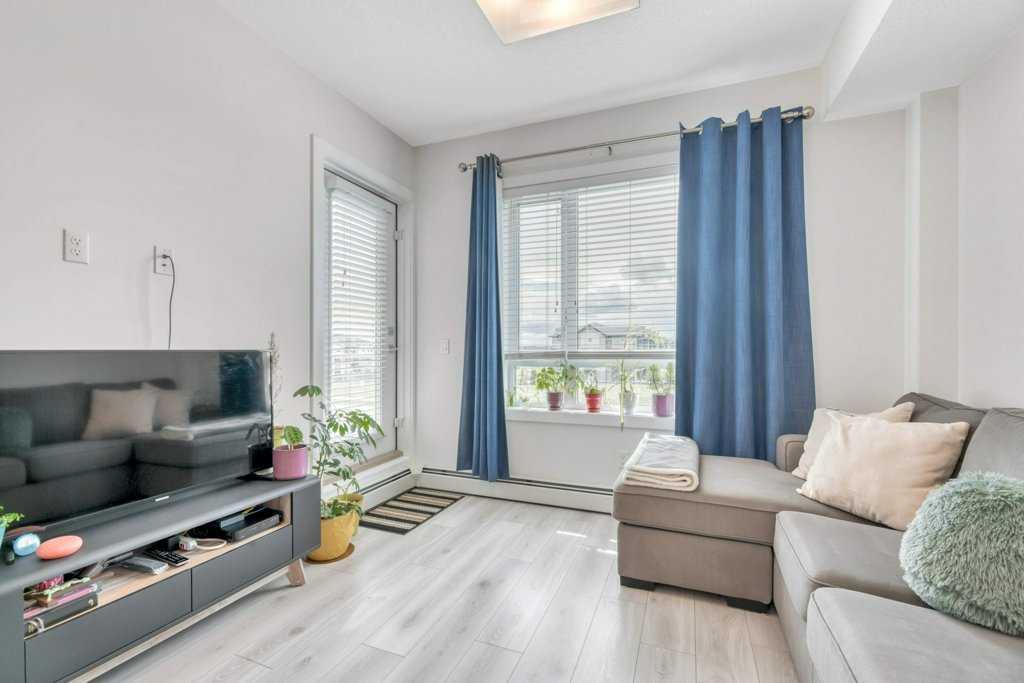 76 Cornerstone Passage NE 1321