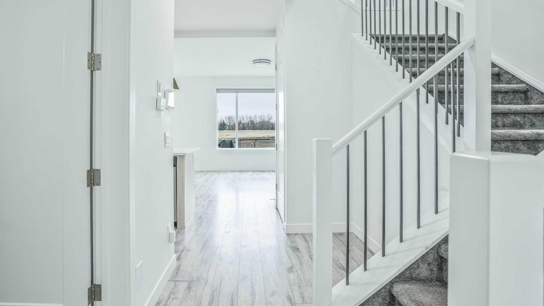 1025 Iron Landing Way