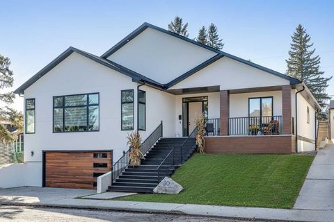 30 Roselawn Crescent NW Calgary AB T2K 1K6