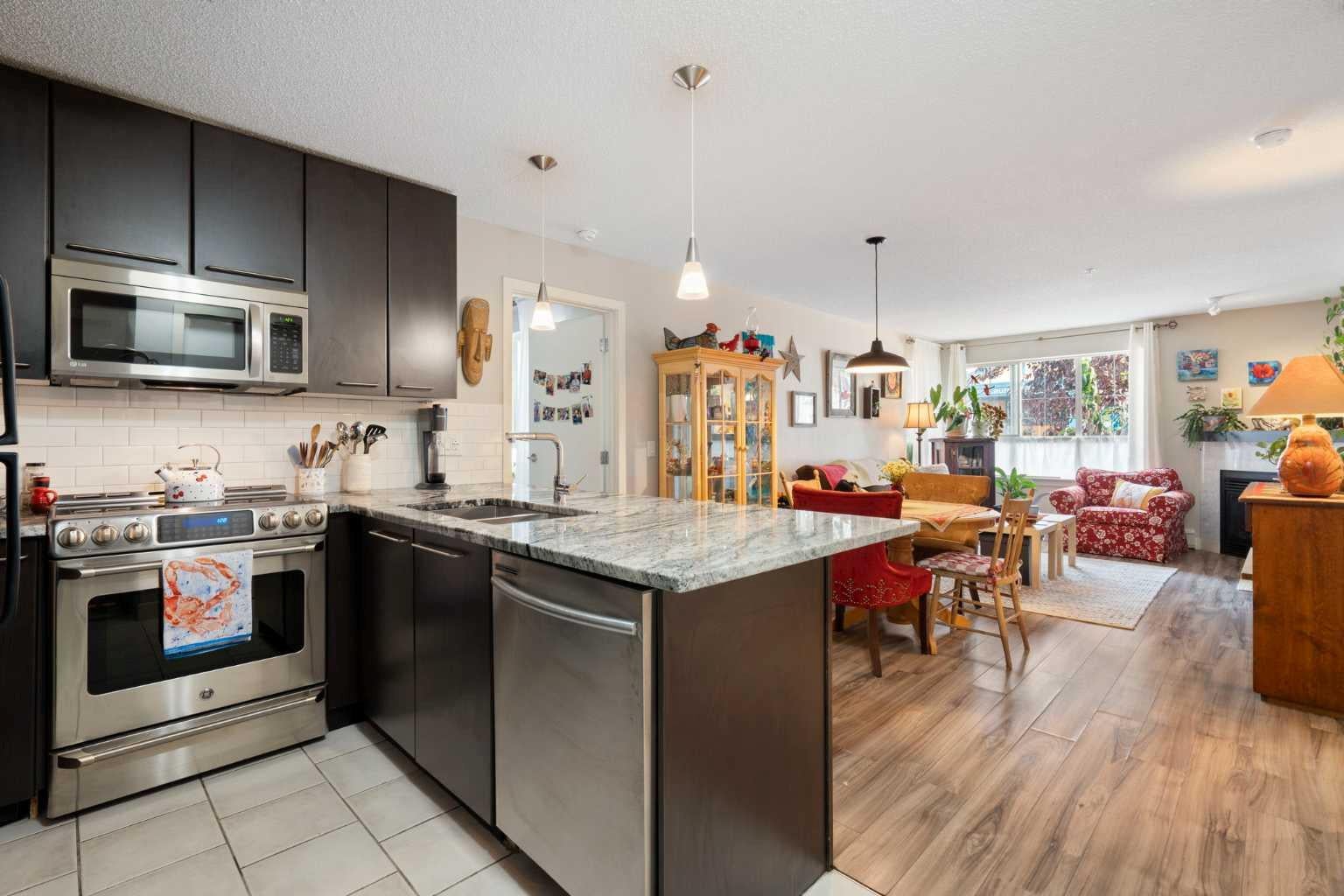 35 Richard Court SW 159