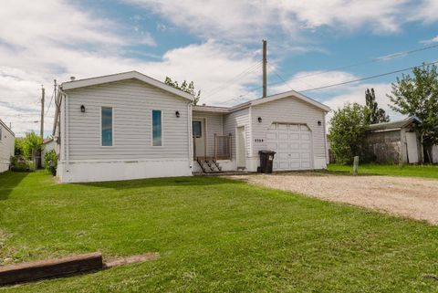 Photo of 9709 107 Avenue, Clairmont, AB T8X 5E5 (MLS # A2332263)