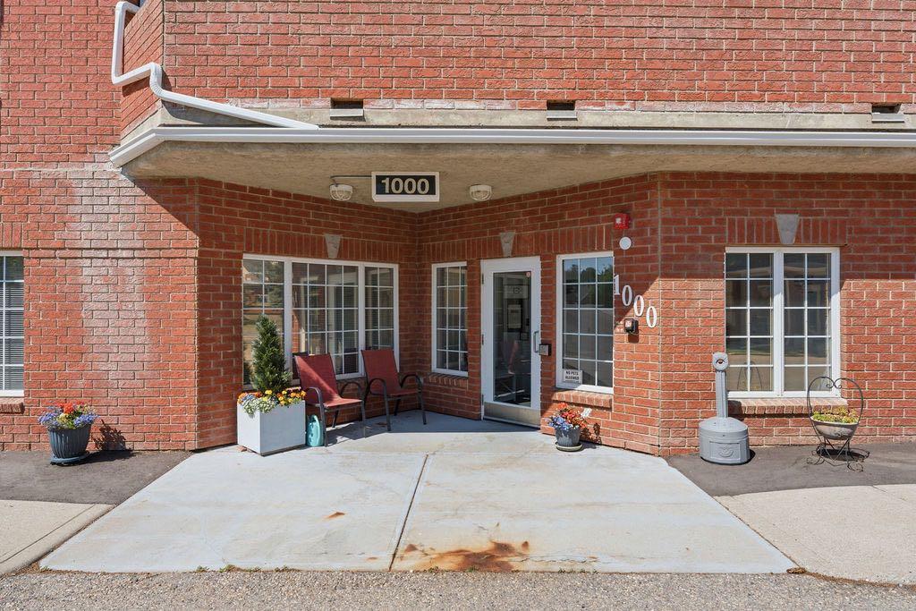 1210 Sienna Park Green SW 1210