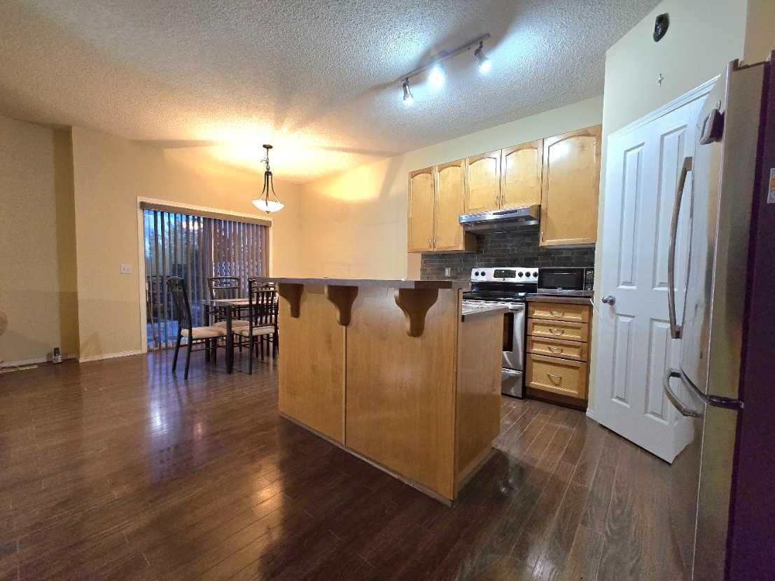 13 Tuscany Ridge Mews NW