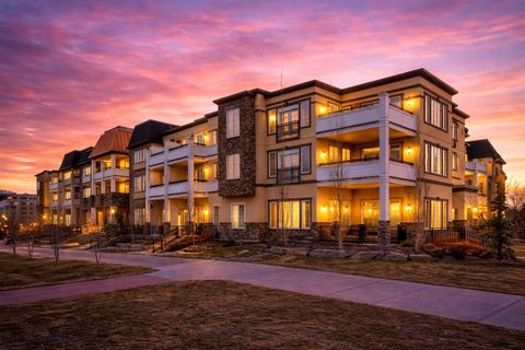 38 Quarry Gate SE 210 Calgary AB T2C 5T6