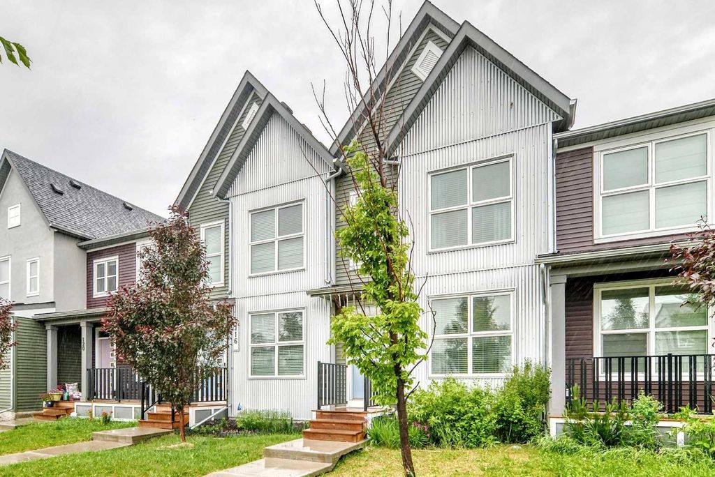 Photo of 112 Carrington Boulevard NW, Calgary, AB T3P 1K8 (MLS # A2325340)