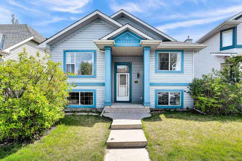 Photo of 21 Erin Meadow Manor SE, Calgary, AB T2B 3P6 (MLS # A2314409)