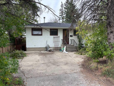 Photo of 3207 Castle Road NW, Calgary, AB T2M 4K6 (MLS # A2326685)