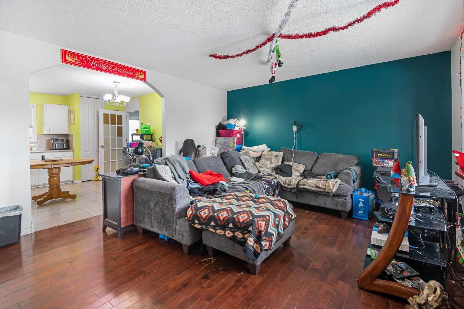 268 Madeira Place NE