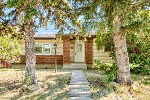 Photo of 311 72 Avenue NE, Calgary, AB T2K 0P1 (MLS # A2333446)