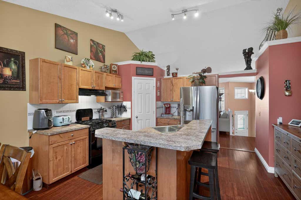 Photo of 285 West Creek Springs, Chestermere, AB T1Y 1N7 (MLS # A2318837)