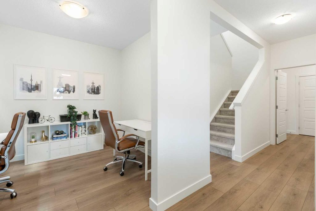 Photo of 1635 Baywater Street SW, Airdrie, AB T4B 5K6 (MLS # A2288190)