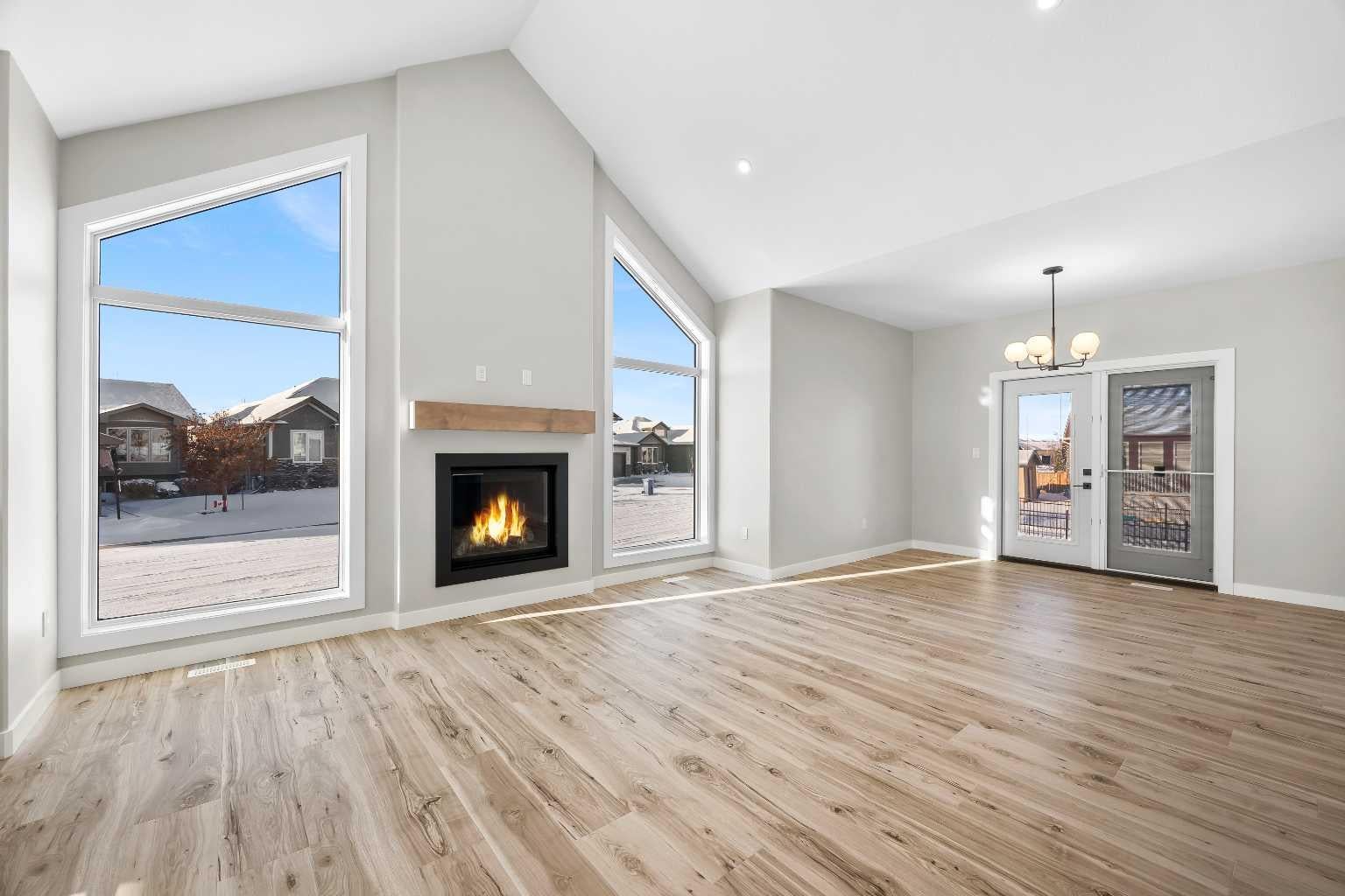 2715 73 Avenue 30
