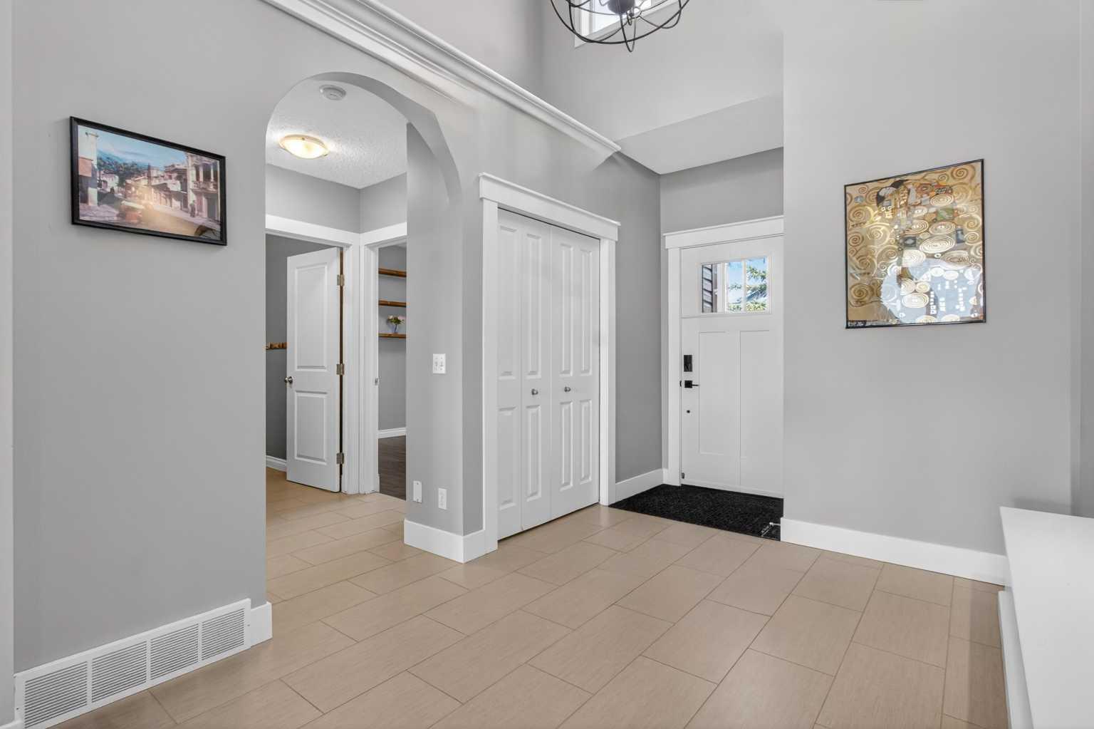 158 Hidden Creek Heights NW