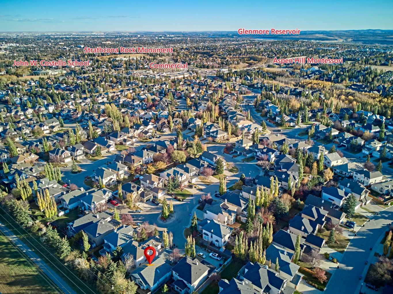 250 Strathridge Place SW