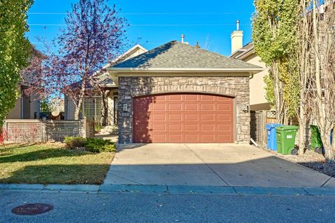 Photo of 250 Strathridge Place SW, Calgary, AB T3H 4J3 (MLS # A2266137) Photo of 250 Strathridge Place SW, Calgary, AB T3H 4J3 (MLS # A2266137)