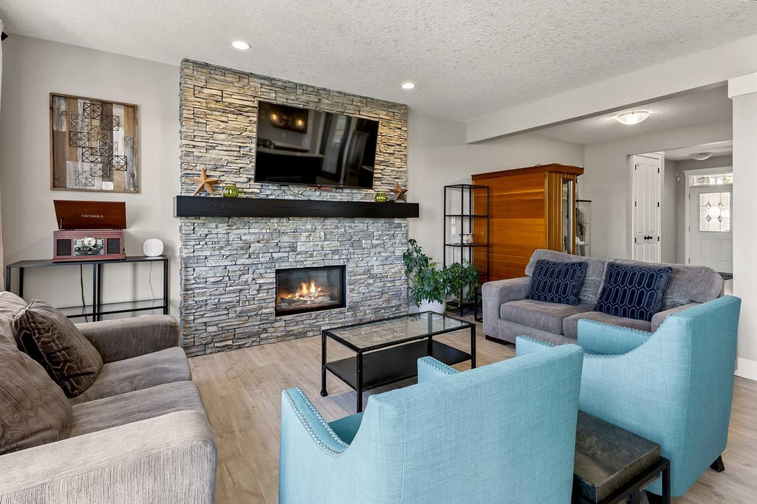 86 Heritage View