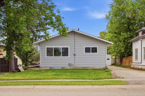 Photo of 4804 Broadway Avenue, Blackfalds, AB T0M 0J0 (MLS # A2332455)