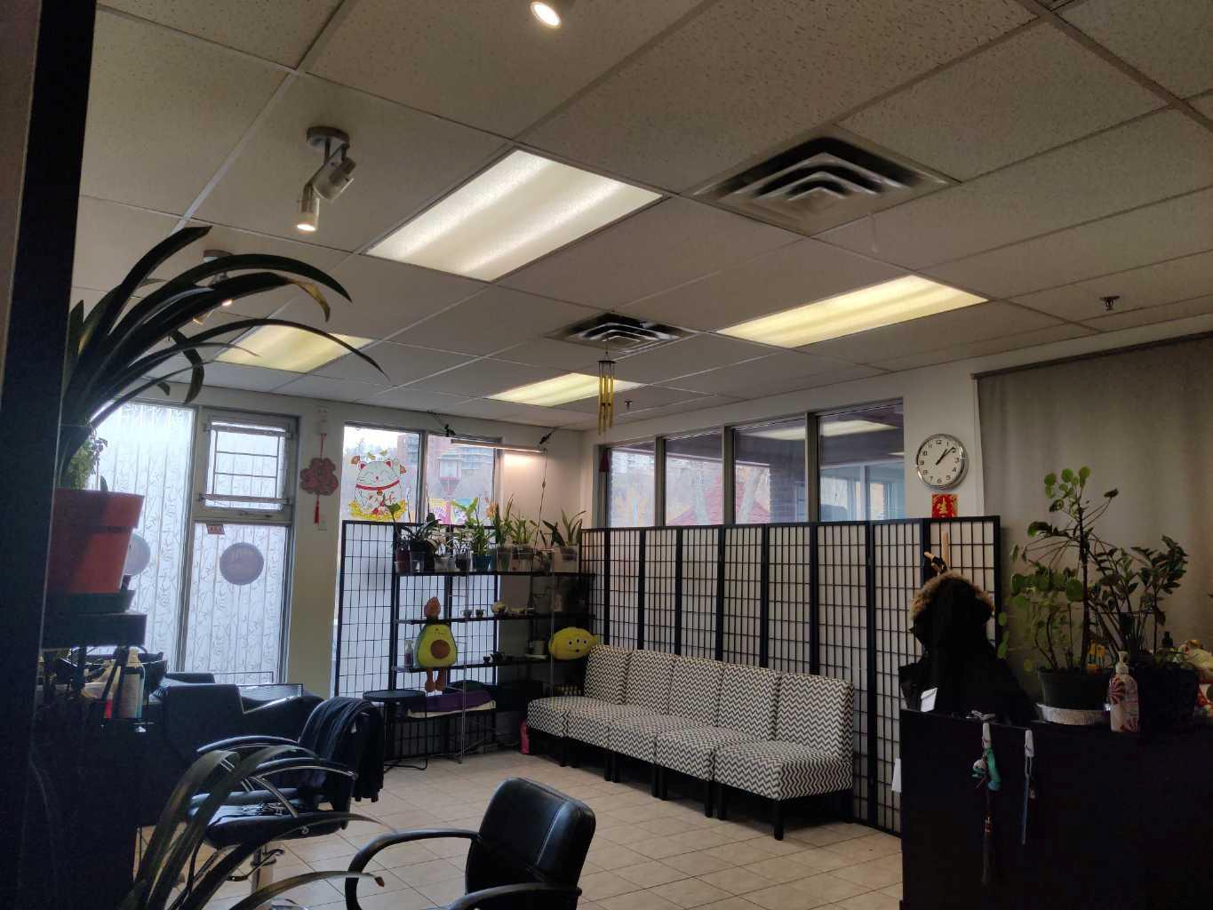 132 3 Avenue SE 25,26,27,33