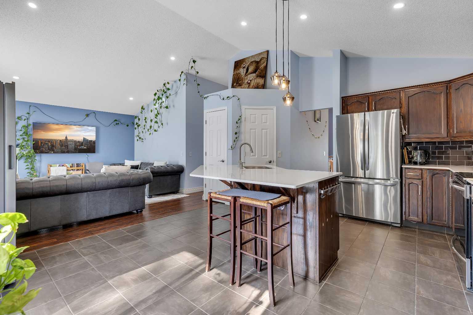 10913 Hidden Valley Drive NW