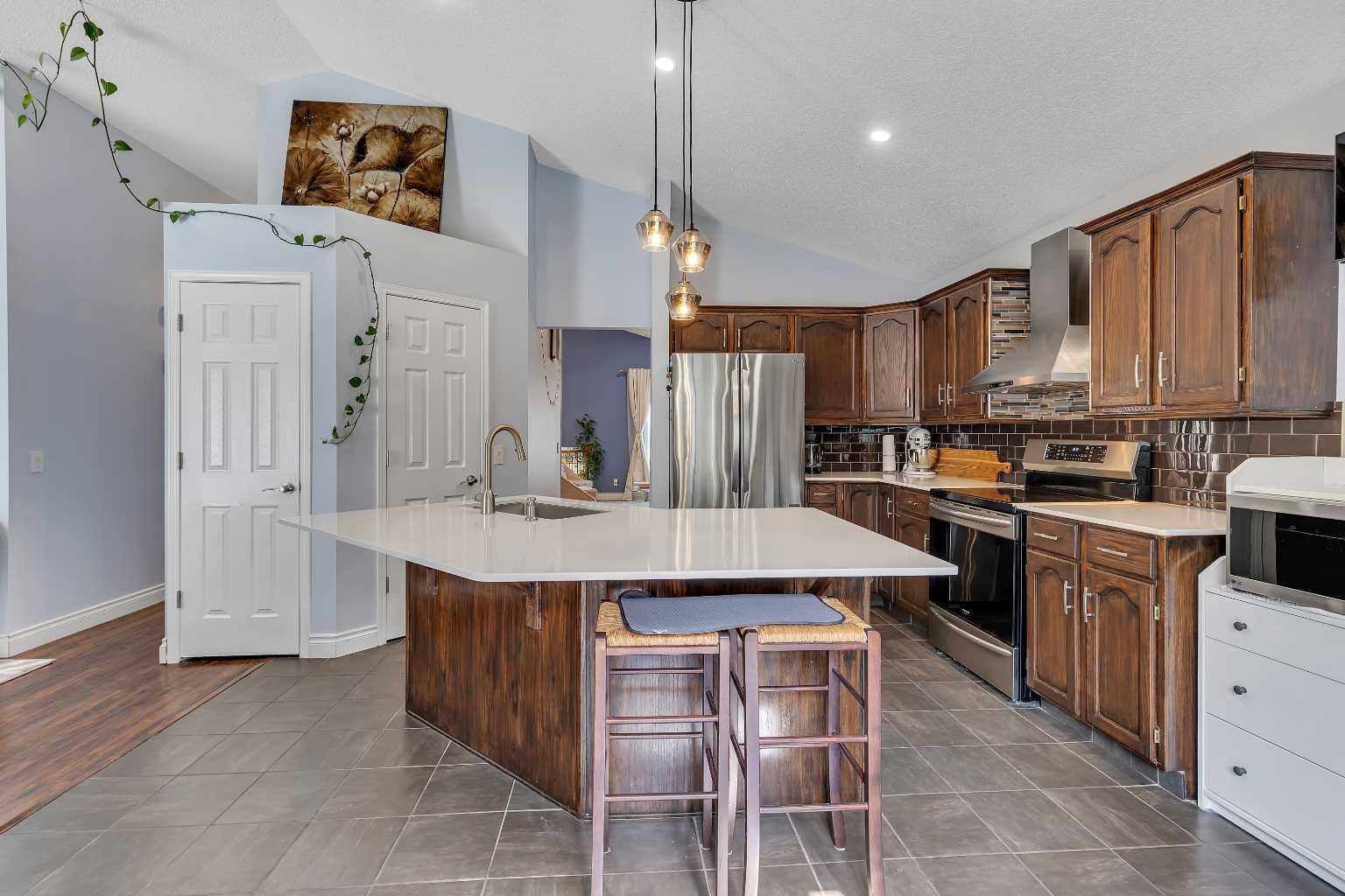 10913 Hidden Valley Drive NW