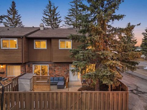 287 Southampton Drive SW 2 Calgary AB T2W 2N5