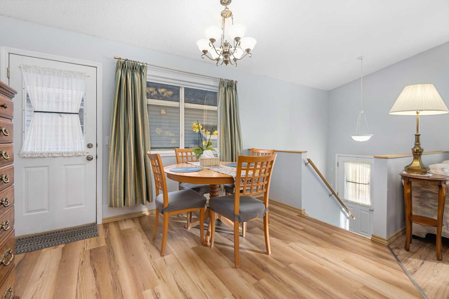 118 Bridleridge Way SW