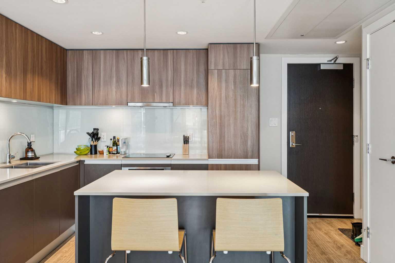 1122 3 Street SE 805