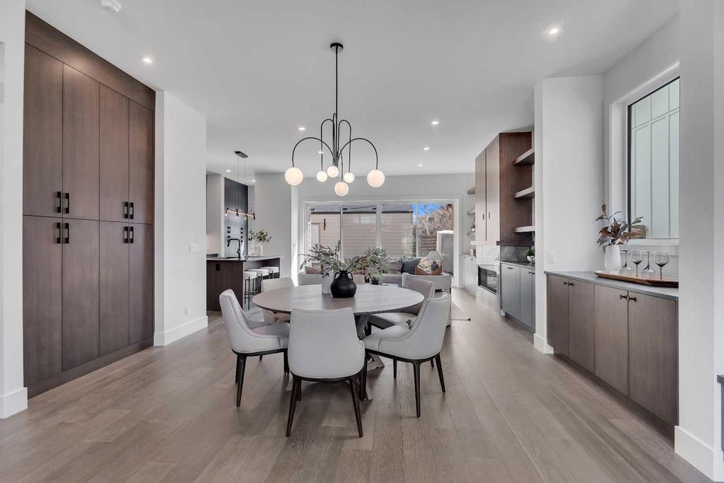 Photo of 3919 23 Avenue SW, Calgary, AB T3E 0J9 (MLS # A2303618)