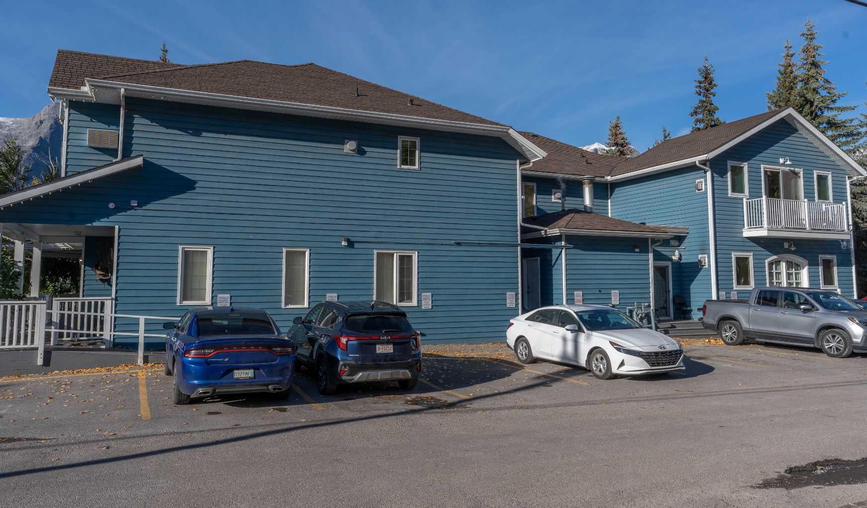 1201 Bow Valley Trail