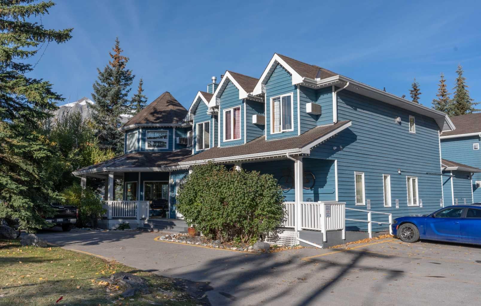 1201 Bow Valley Trail