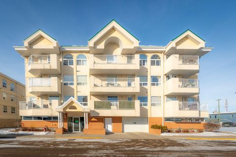 5116 49 Street 206 Lloydminster AB T9V 0K4