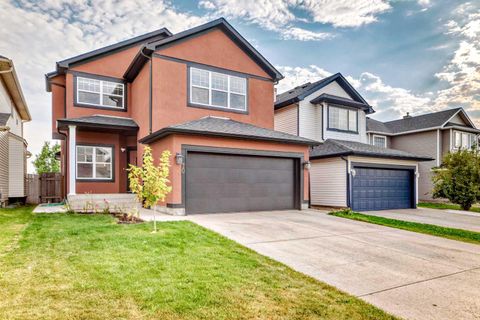 70 Martha's Meadow Close NE Calgary AB T3J 4N7