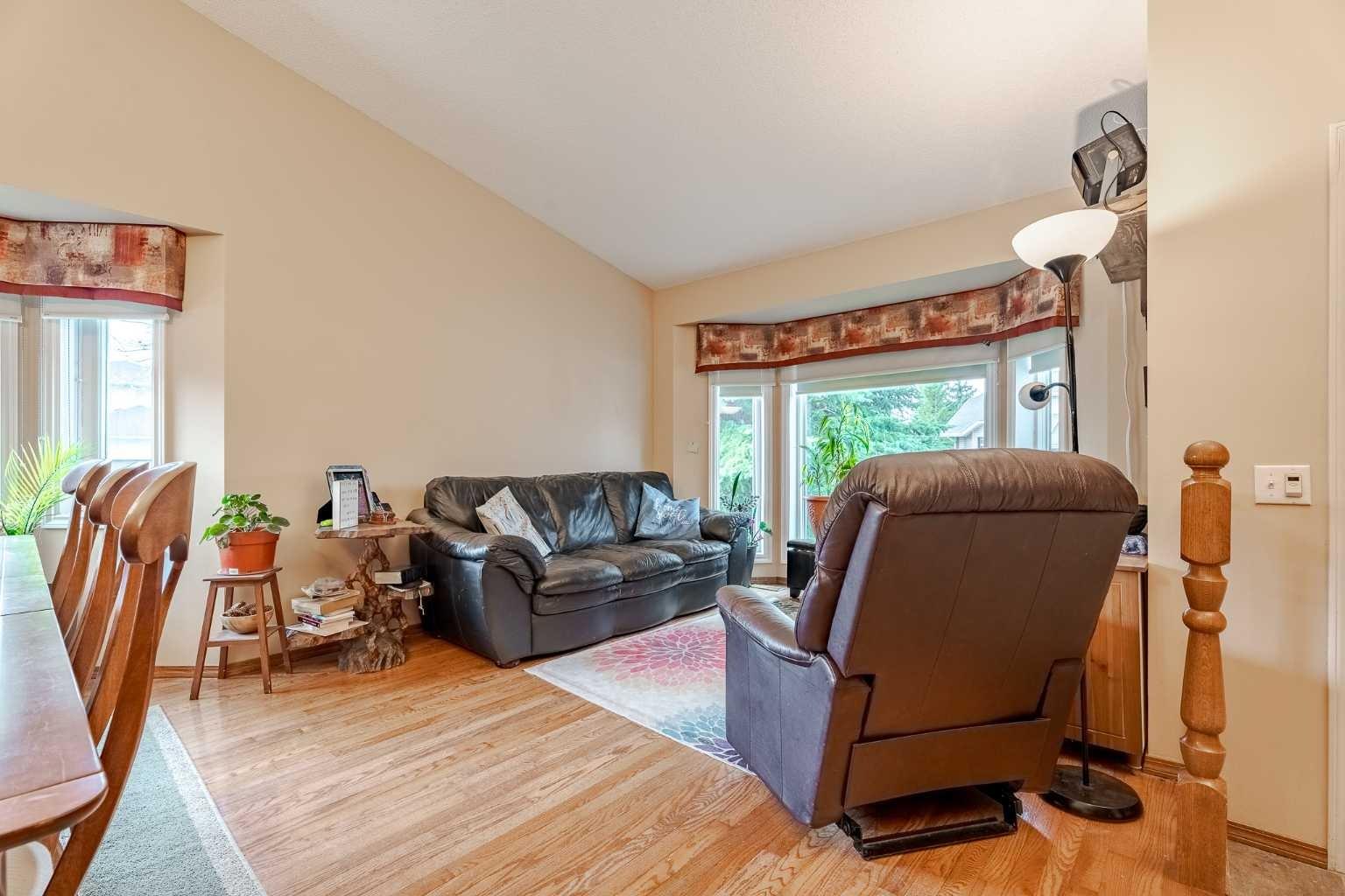 179 Scenic Hill Close NW