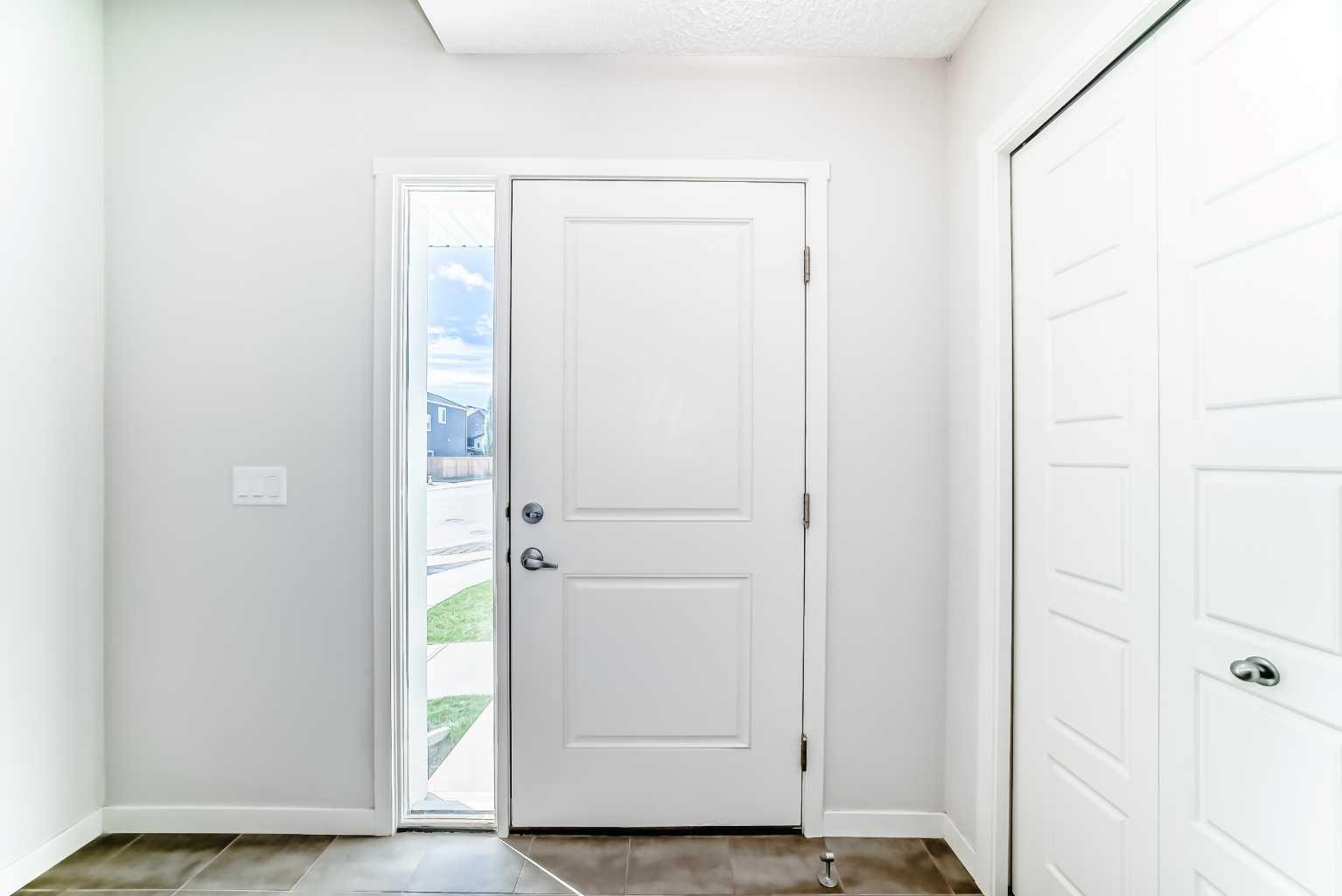 59 Nolanlake Cove NW