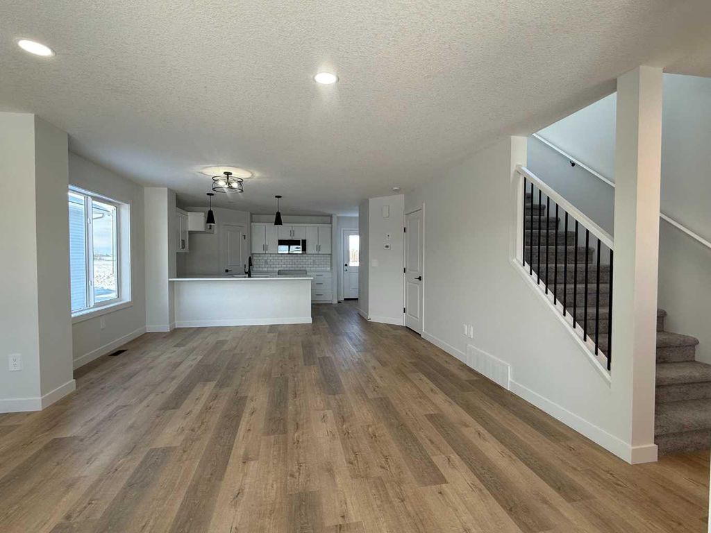 Photo of 8570 72 Avenue, Grande Prairie, AB T8X 0N9 (MLS # A2292293)