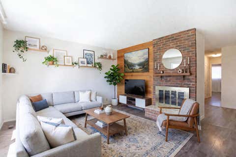 Photo of 1144 Berkley Drive NW, Calgary, AB T3K 1E4 (MLS # A2305560)