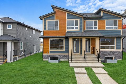 Photo of 117 Bridgeport Gate, Chestermere, AB T1X 3E5 (MLS # A2285498)