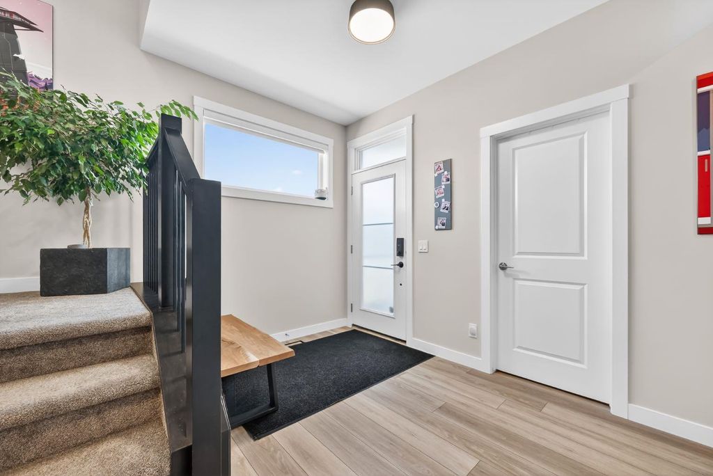 Photo of 11 Cranbrook Gardens SE, Calgary, AB T3M 2X5 (MLS # A2307023)