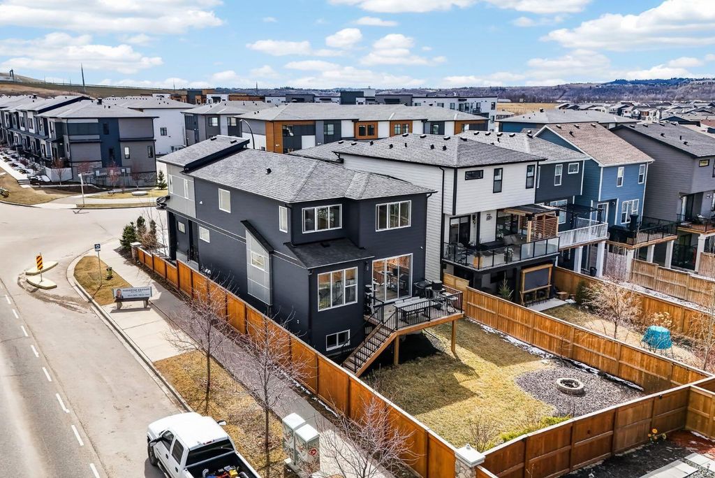 Photo of 11 Cranbrook Gardens SE, Calgary, AB T3M 2X5 (MLS # A2307023)