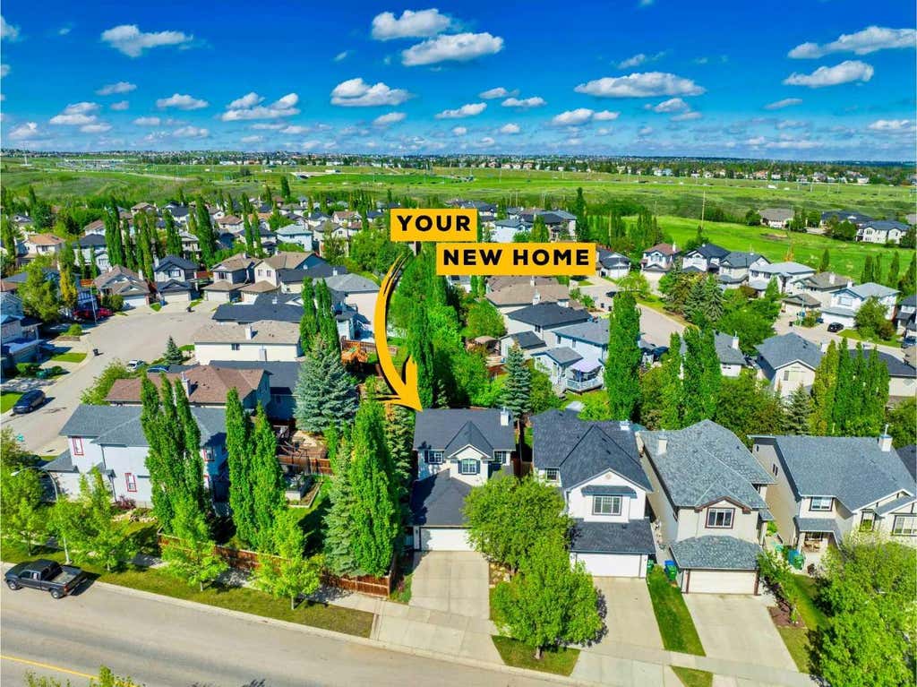 Photo of 214 Tuscany Ravine Road NW, Calgary, AB T3L 2W9 (MLS # A2316227)