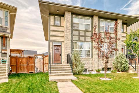 Photo of 43 Masters Square SE, Calgary, AB T3M 2N3 (MLS # A2334487)