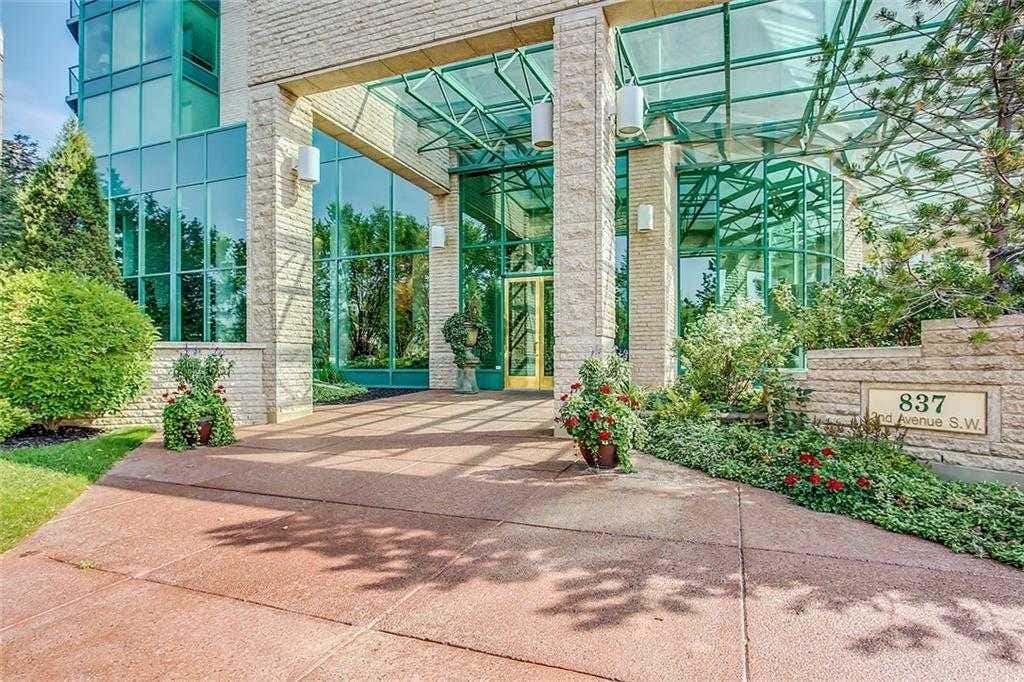Photo of 837 2 Avenue SW #303, Calgary, AB T2P 0E6 (MLS # A2317517)
