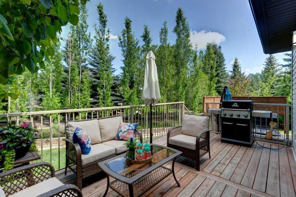 8 Crystal Green Grove