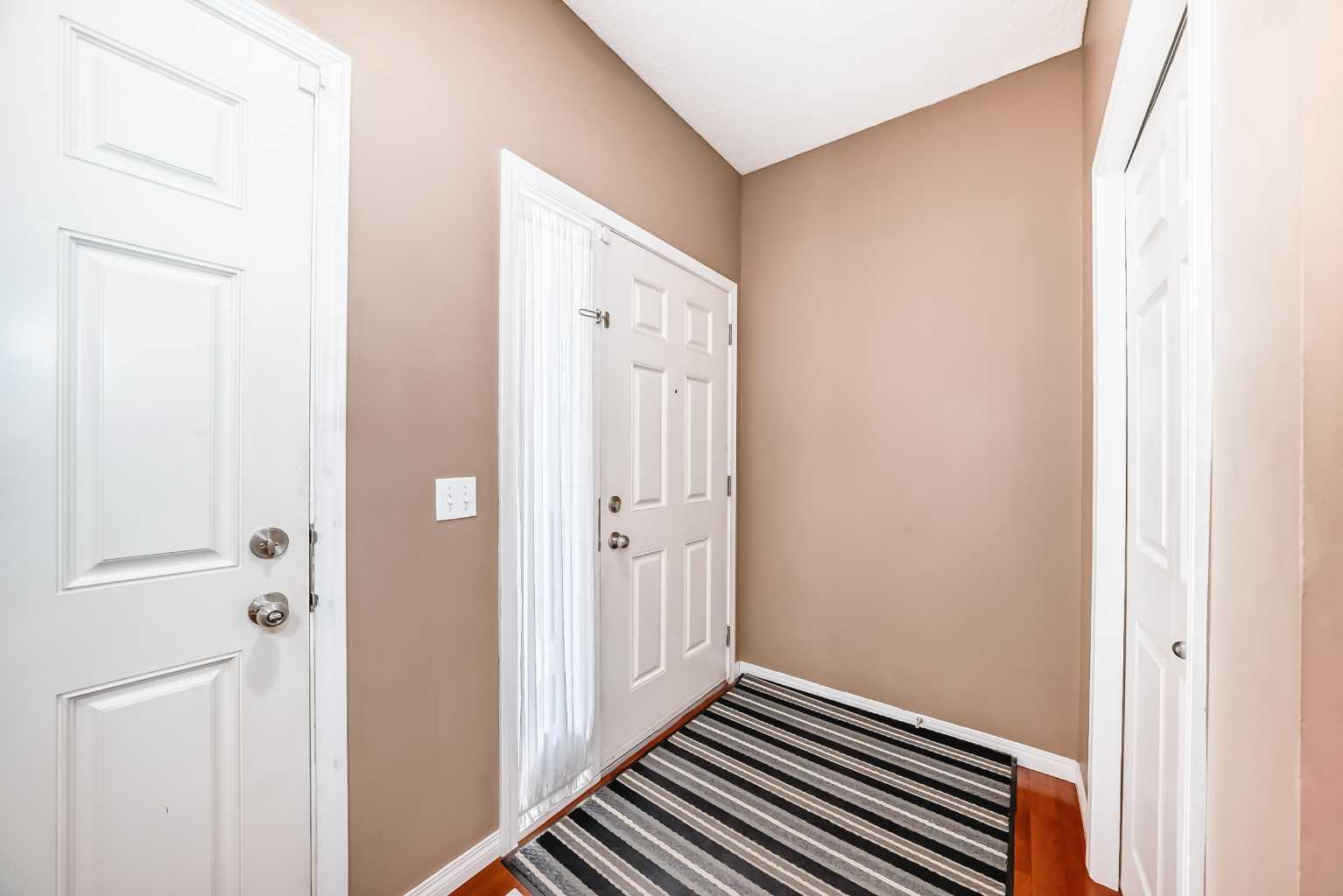 148 Saddlecrest Gardens NE