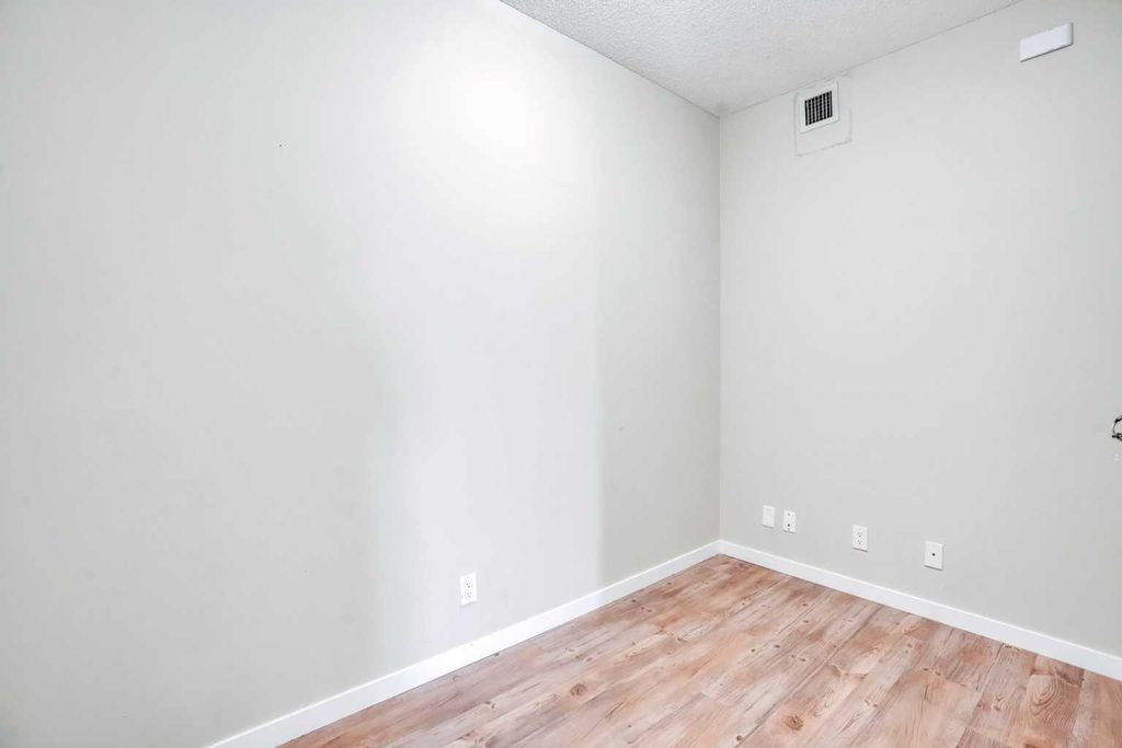 Photo of 333 Taravista Drive NE #2319, Calgary, AB T3J 0H4 (MLS # A2291617)