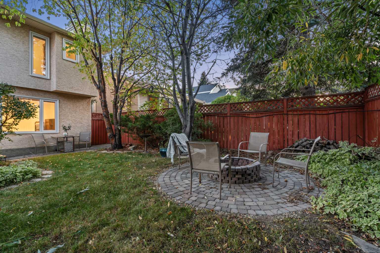 667 Macewan Drive NW