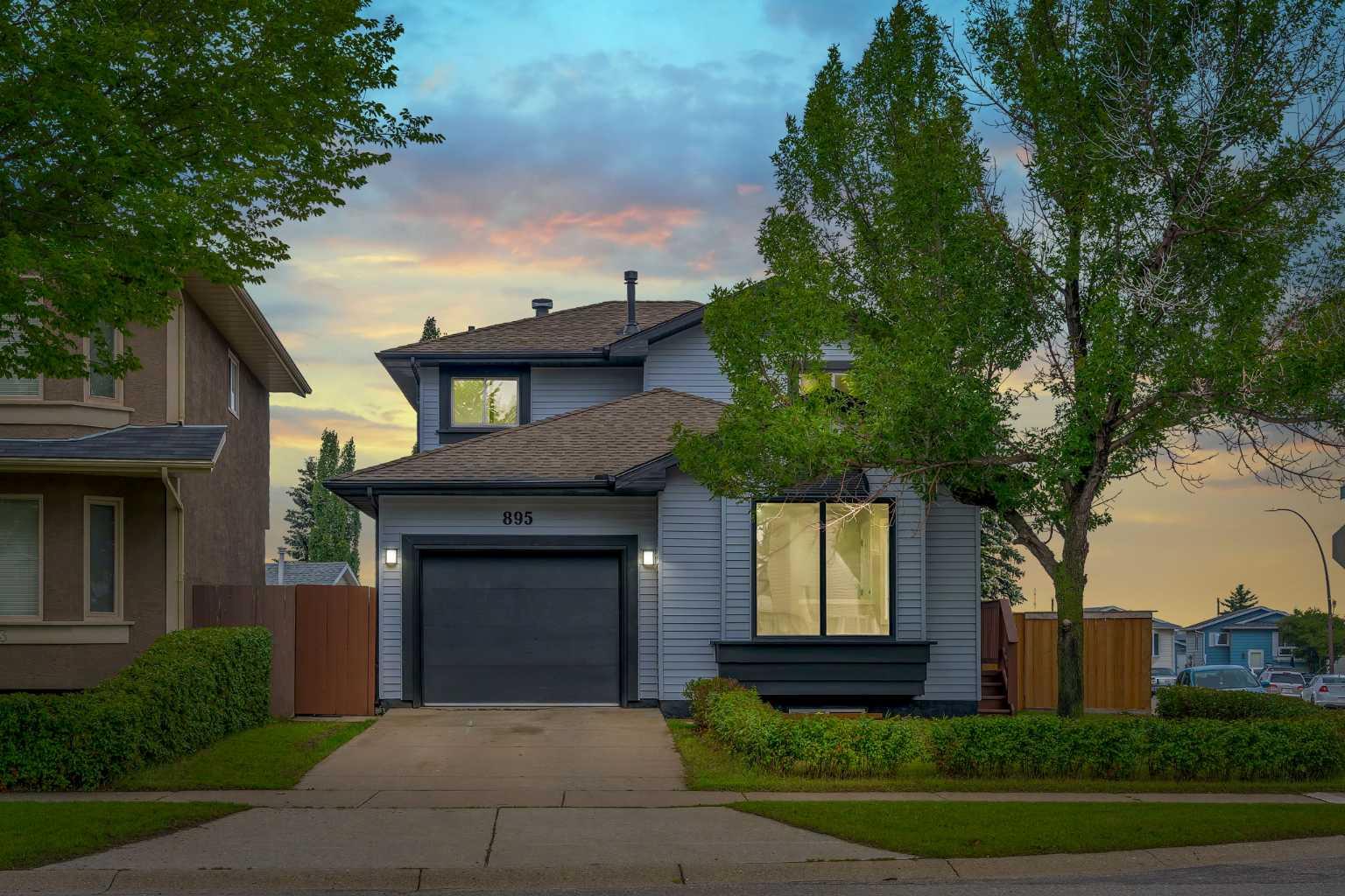 895 Erin Woods Drive SE