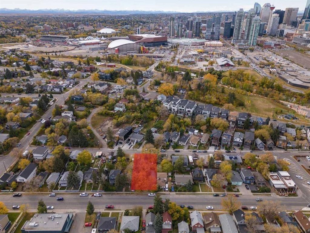 Photo of 1123 8 Street SE, Calgary, AB T2G 2Z6 (MLS # A2292790)