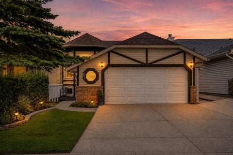 Photo of 51 Del Monica Place NE, Calgary, AB T1Y 6R1 (MLS # A2336753)